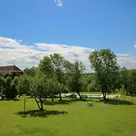 Feriehus Private Hamlet In Sud Perigord *