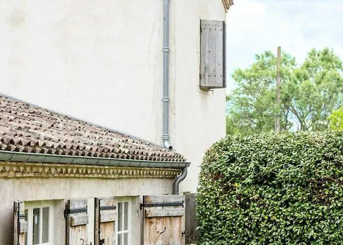 Private Hamlet In Sud Perigord Feriehus Monflanquin